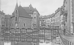 Accéder à la page "Images d'Annecy"