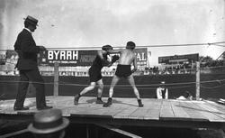 Accéder à la page "Boxe"