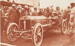 Théry sur 96 H.P. Richard-Brasier in Coupe Gordon Bennett 1905. Circuit d'Auvergne (folio 7)