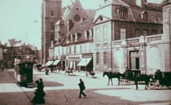 Accéder à la page "Dijon entre hier et aujourd'hui"