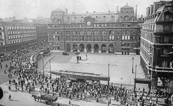 Accéder à la page "Gare Saint-Lazare"