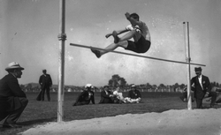 Accéder à la page "Athlétisme"