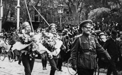 Accéder à la page "Troupes russes à Marseille, 1916"