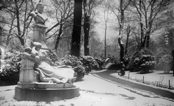 Accéder à la page "Parc Monceau"