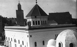 Accéder à la page "Mosquée de Paris"