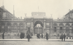 Hôpital de Lariboisière, façade principale