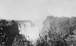 Accéder à la page "Photographies de la Société de Géographie"